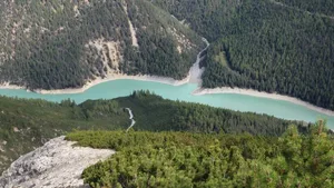 Der Bach Spöl im Schweizer Nationalpark ist mit PCB versuecht.