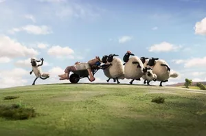 Die Schafe um Shaun sind für jeden Blödsinn zu haben.