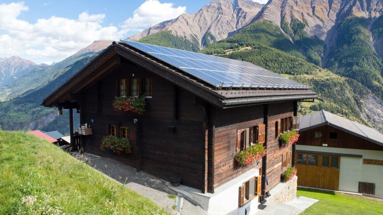 sommaruga-energiewende-solar-panels.jpg
