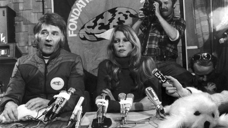 franz-weber-brigitte-bardot-robbenbabys.jpg