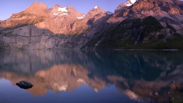 cf23684b002e9daf94743a5899bdbf3fc21b2d1e Oeschinensee
