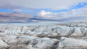 Auch Gröndlands Eisschild ist vom Klimawandel betroffen.