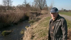 Mars Staufer hat entscheidend dazu beigetragen, dass das Flüsschen Bünz heute wieder ein Stück naturnaher geworden ist.