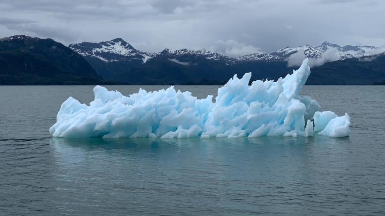Eis schmilzt wegen Klimawandel