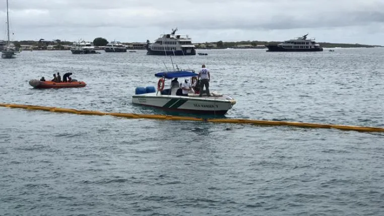 78dec1dc44618f3eb0dff9d51006b1ae0ceb8dc0 galapagos-diesel-laeuft-aus.jpg