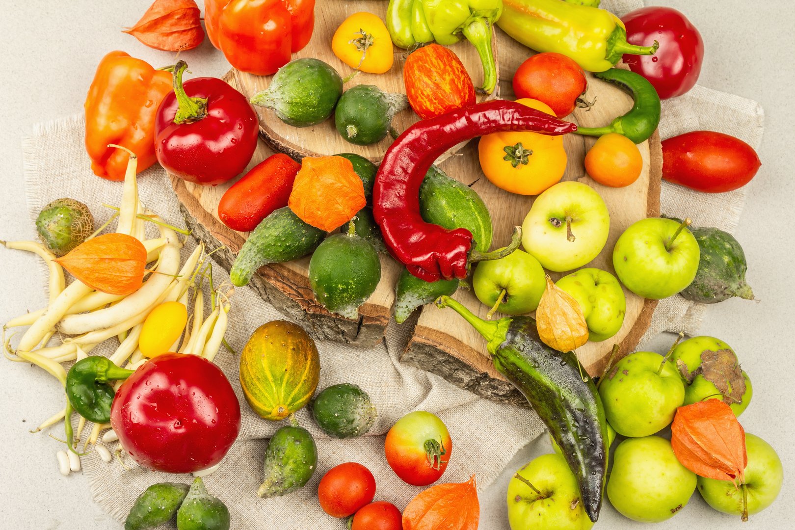 Von Ugly Fruits bis Ünique: Initiativen gegen Lebensmittelverschwendung