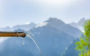 Auf Wanderungen sind gelegentliche Trinkwasserquellen besonders willkommen.